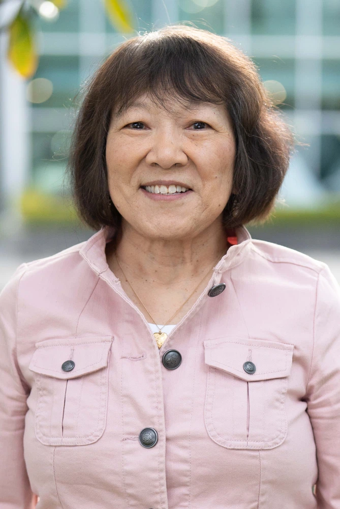 Elizabeth Sung